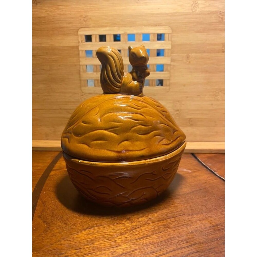 Vintage Ceramic Walnut Cookie Jar with Squirrel Lid